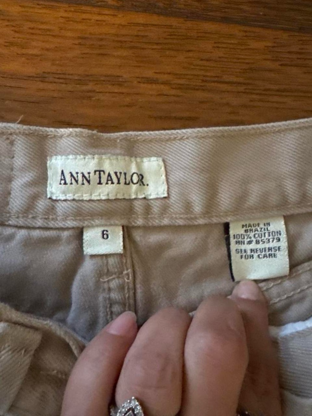 VINTAGE Ann Taylor Straight-Leg Jeans in Light Beige